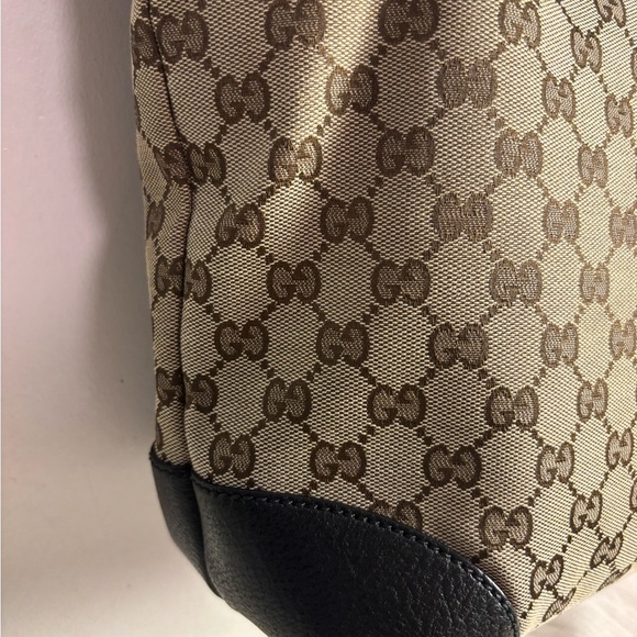 Gucci GG Canvas Bag w/ GG Charm - Picture 7 of 16